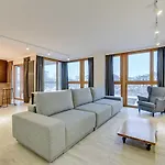 Staywin Aura Ii *