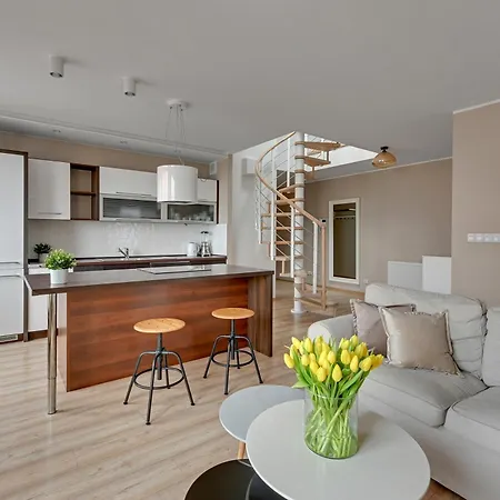 Staywin Aura Gdansk II *