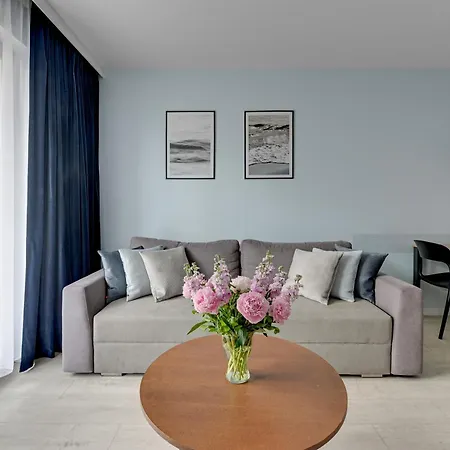 Staywin Aura Ii Apartament *