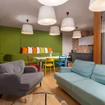 Staywin Aura Ii