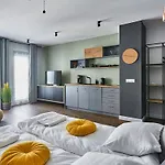 Appartamento Staywin Aura Ii