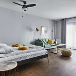 Appartamento Staywin Aura Ii *